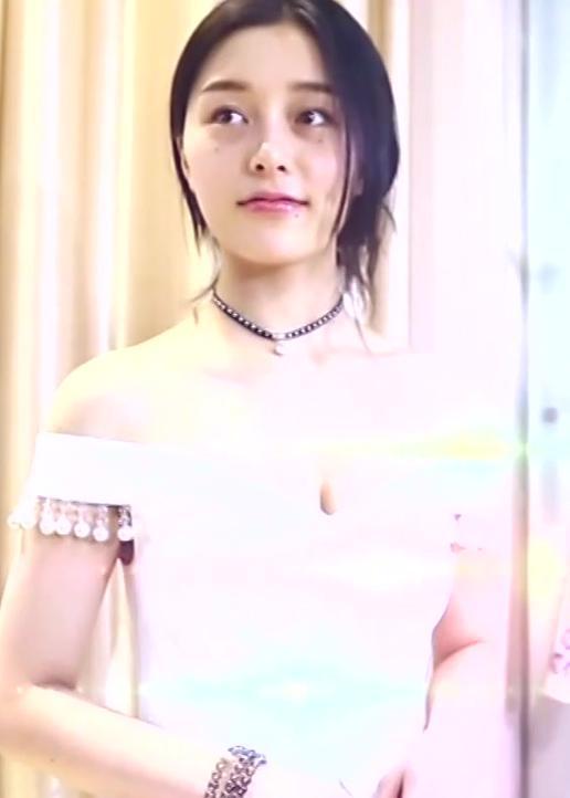 哎呦你真美}
